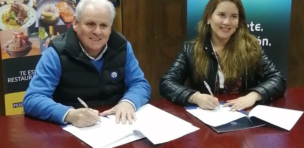 Terra Restaurantes y Club Deportivo Huachipato firman convenio  Nuevo beneficio para los socios acereros