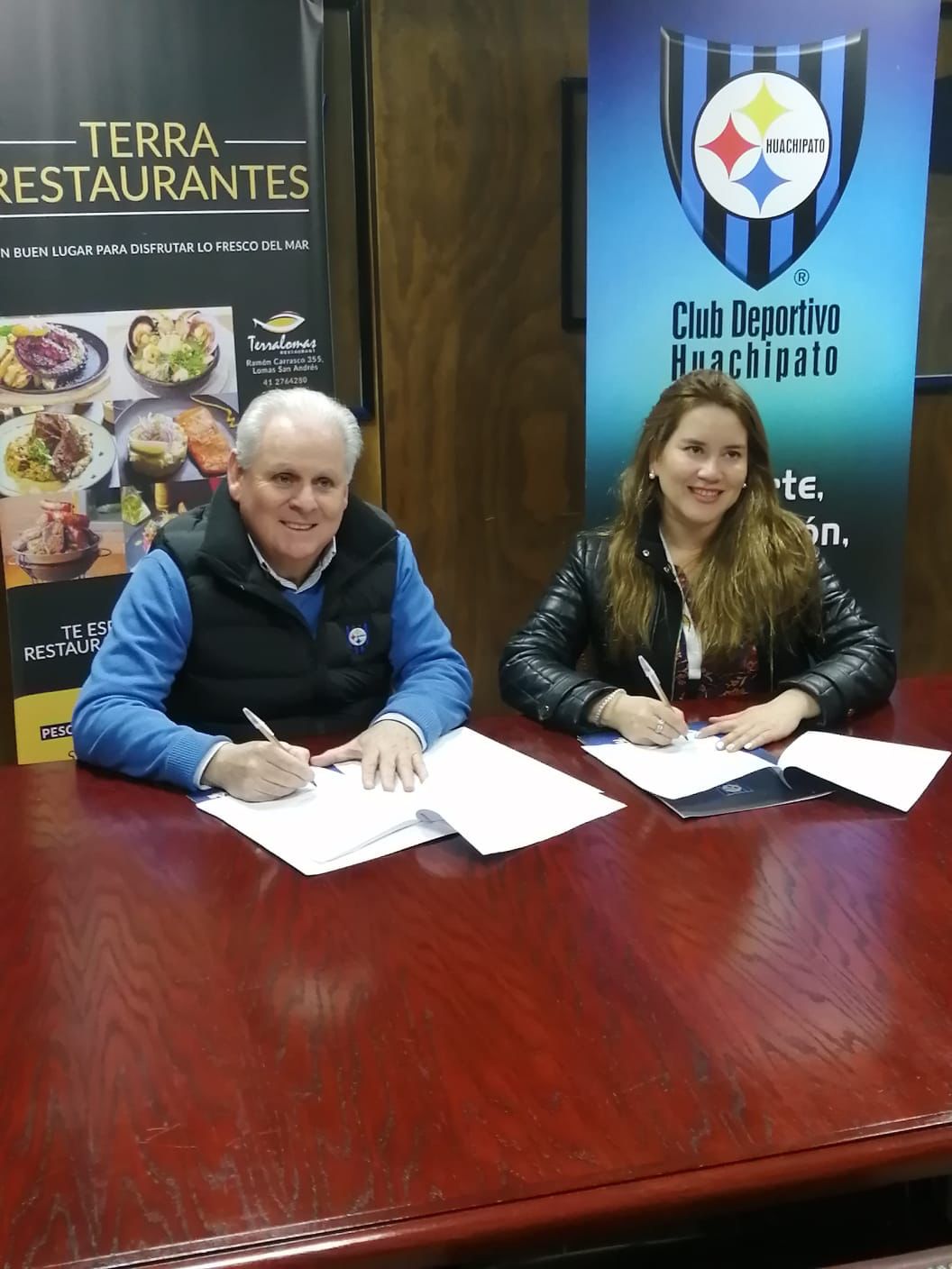 Terra Restaurantes y Club Deportivo Huachipato firman convenio  Nuevo beneficio para los socios acereros